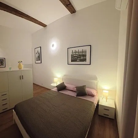 Pioppa32 Apartamento Módena